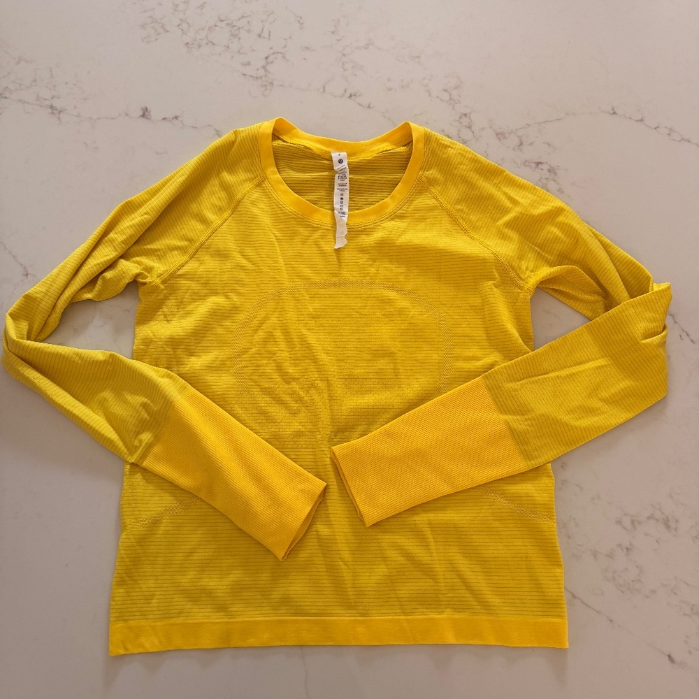 Lululemon Swiftly Tech Long Sleeve 2.0 Yellow Size 8 Seamless Athletic Running T